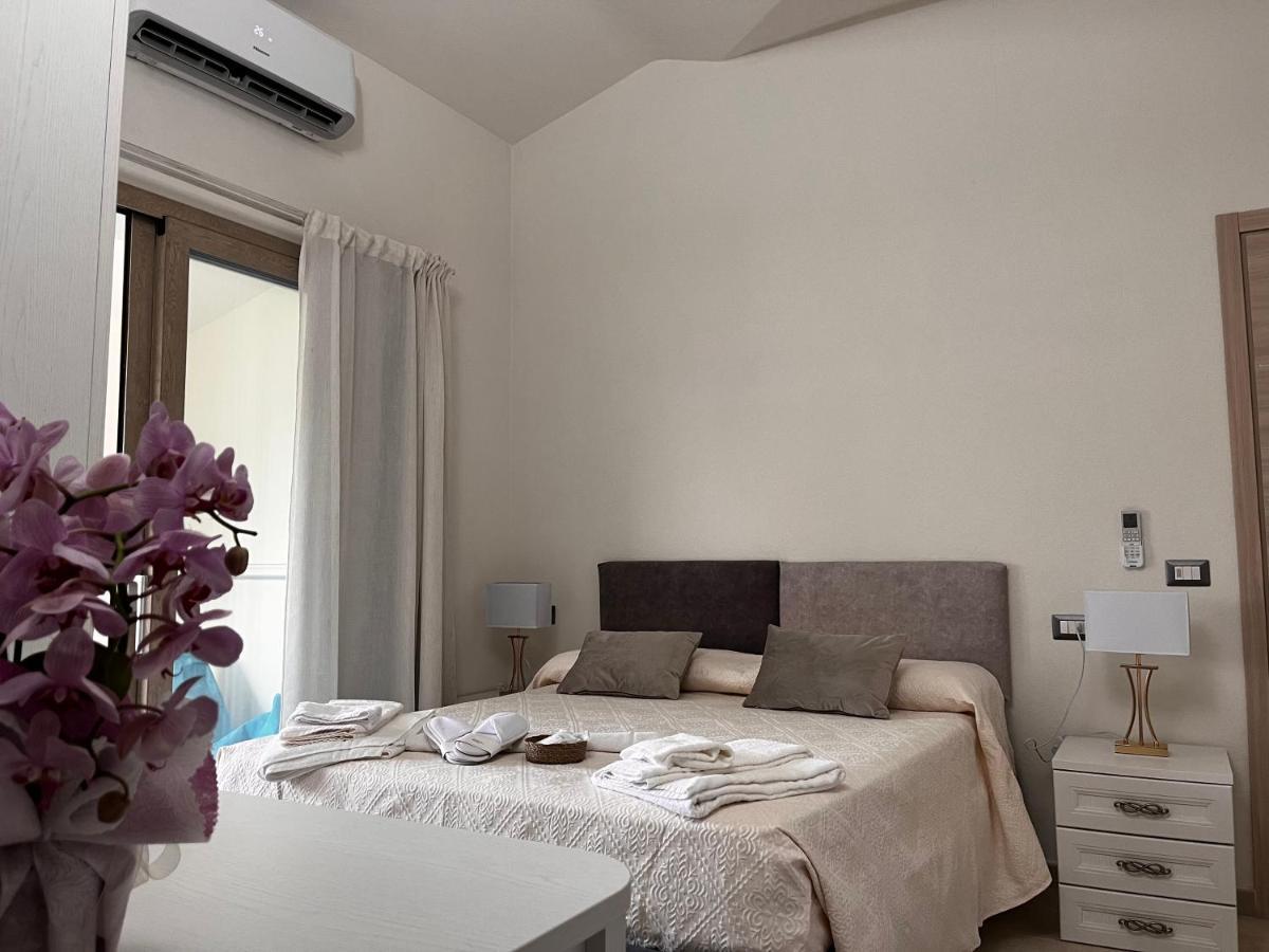 Hotel Lamefata San Teodoro  Esterno foto